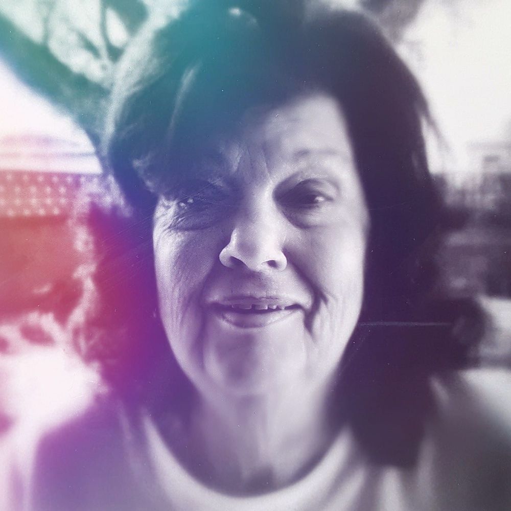 Meet your Posher, Linda